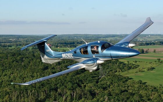 DA62 Ανταλλακτικά αεροσκαφών