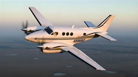 Αεροπορικά υλικά Beechcraft King Air C90