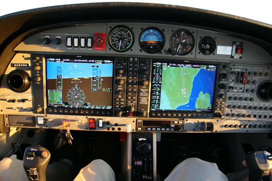 Garmin G1000, μια πλήρης γυάλινη σουίτα για αεροσκάφη OEM